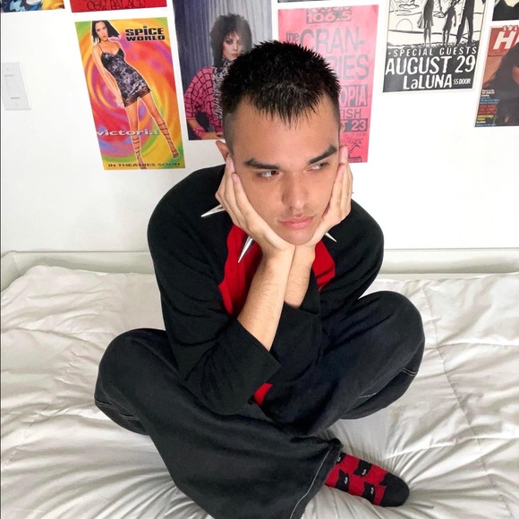 Meet your Posher, Ryan - Picture 1 of 1